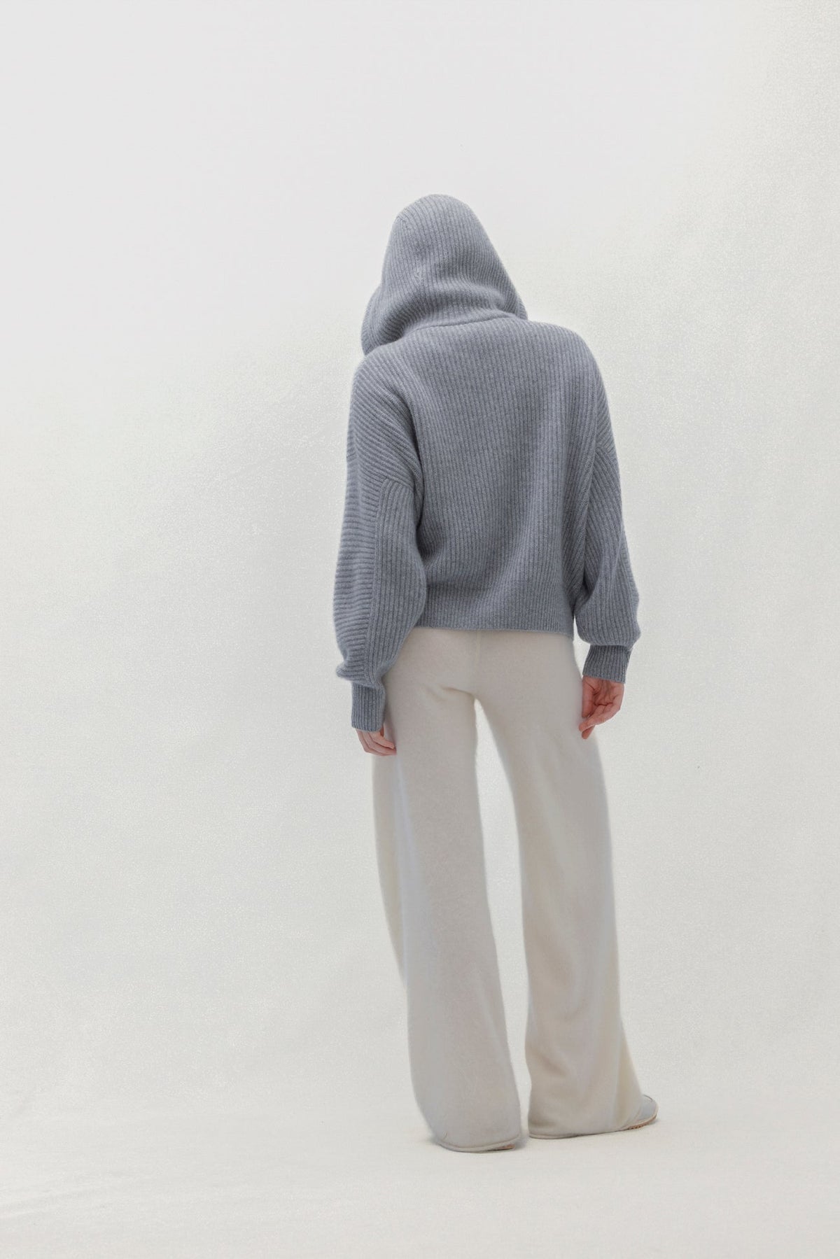 LUXE PUFF ZIP UP CARDIGAN