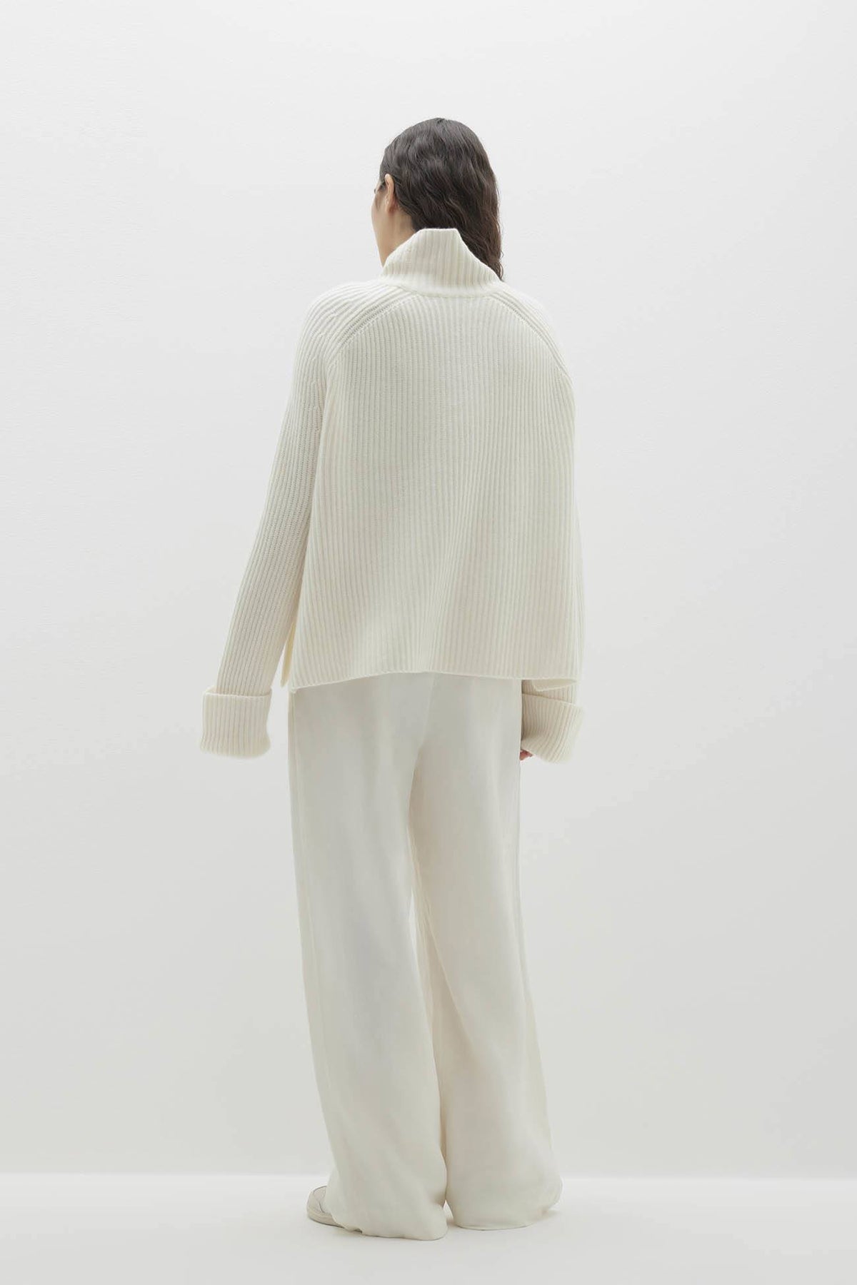 ISABELLA CASHMERE TURTLENECK