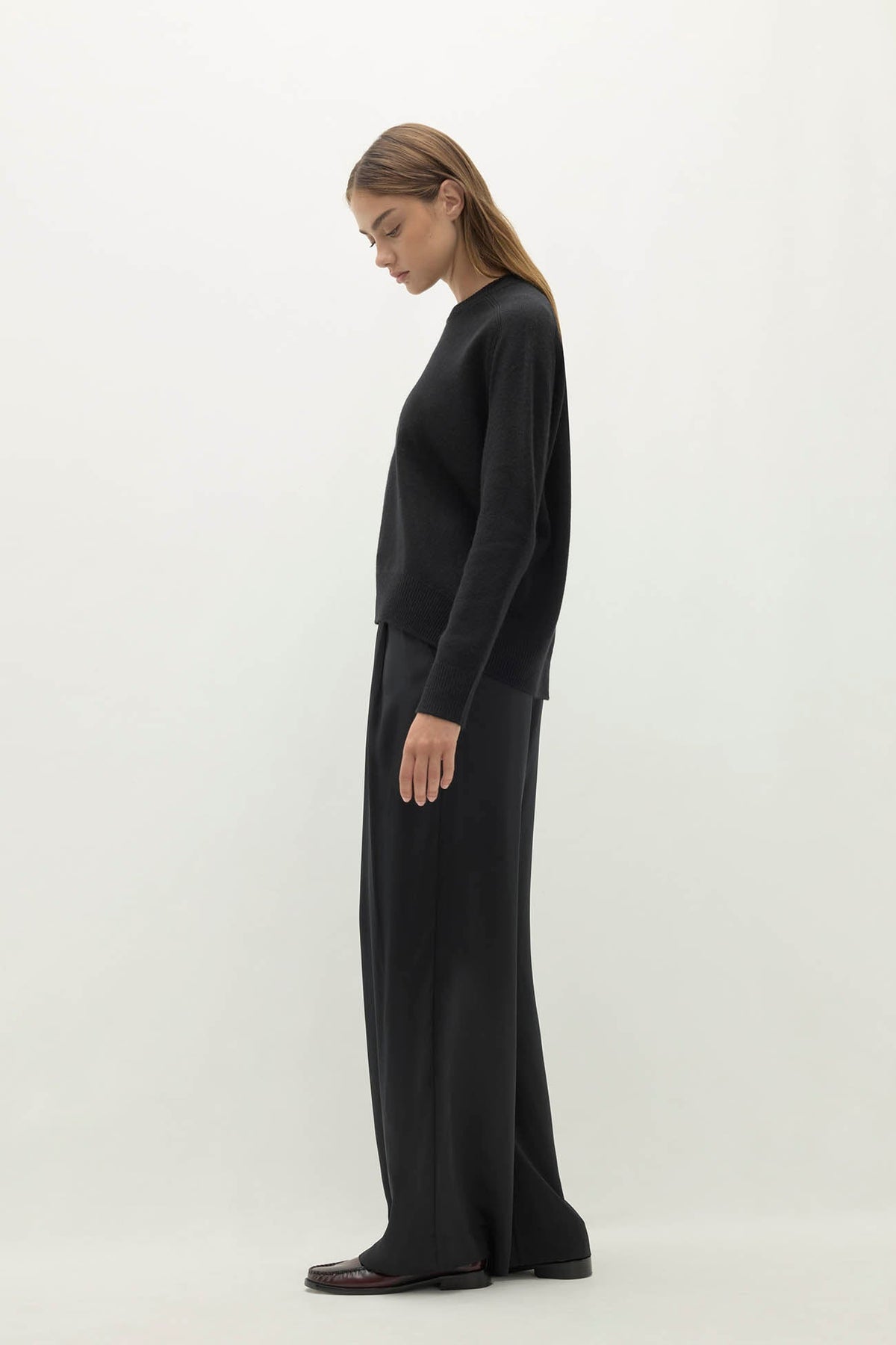 TAMMY CASHMERE CREWNECK SWEATER