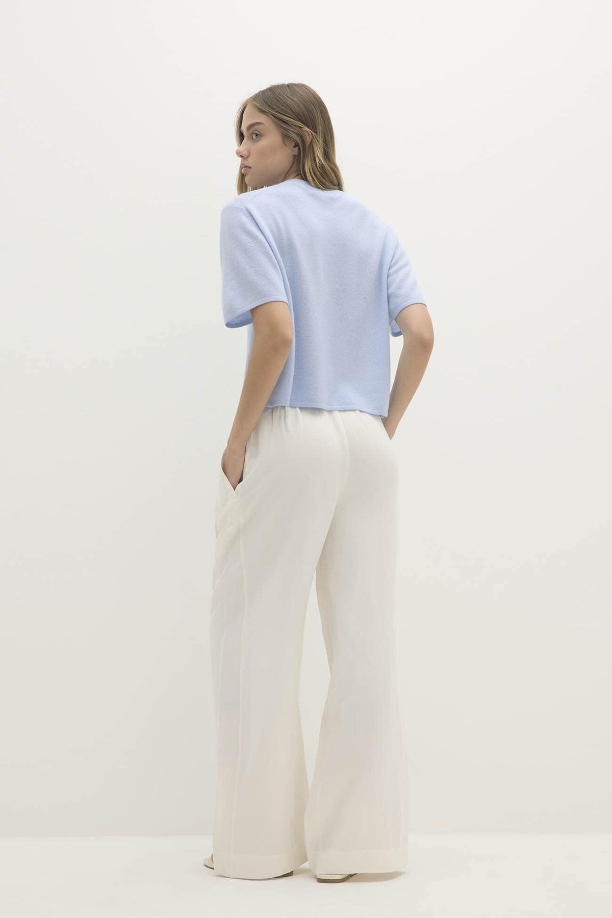 JEAN CASHMERE CREWNECK SWEATER