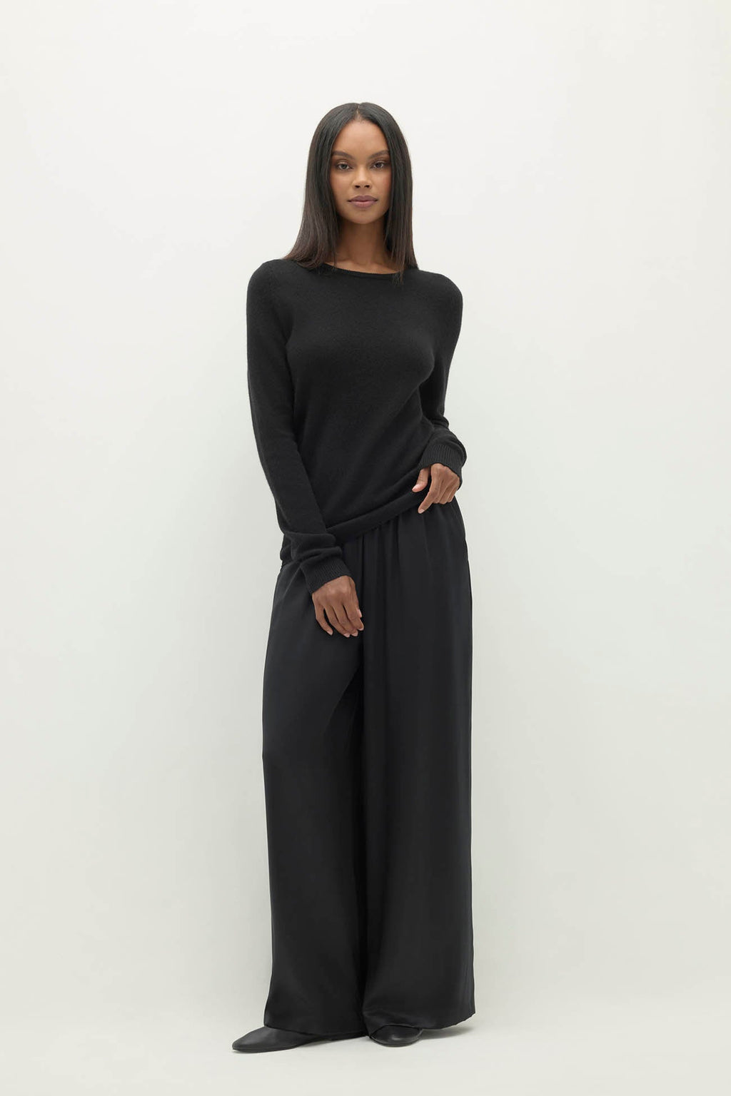 ADDY CREWNECK CASHMERE SWEATER