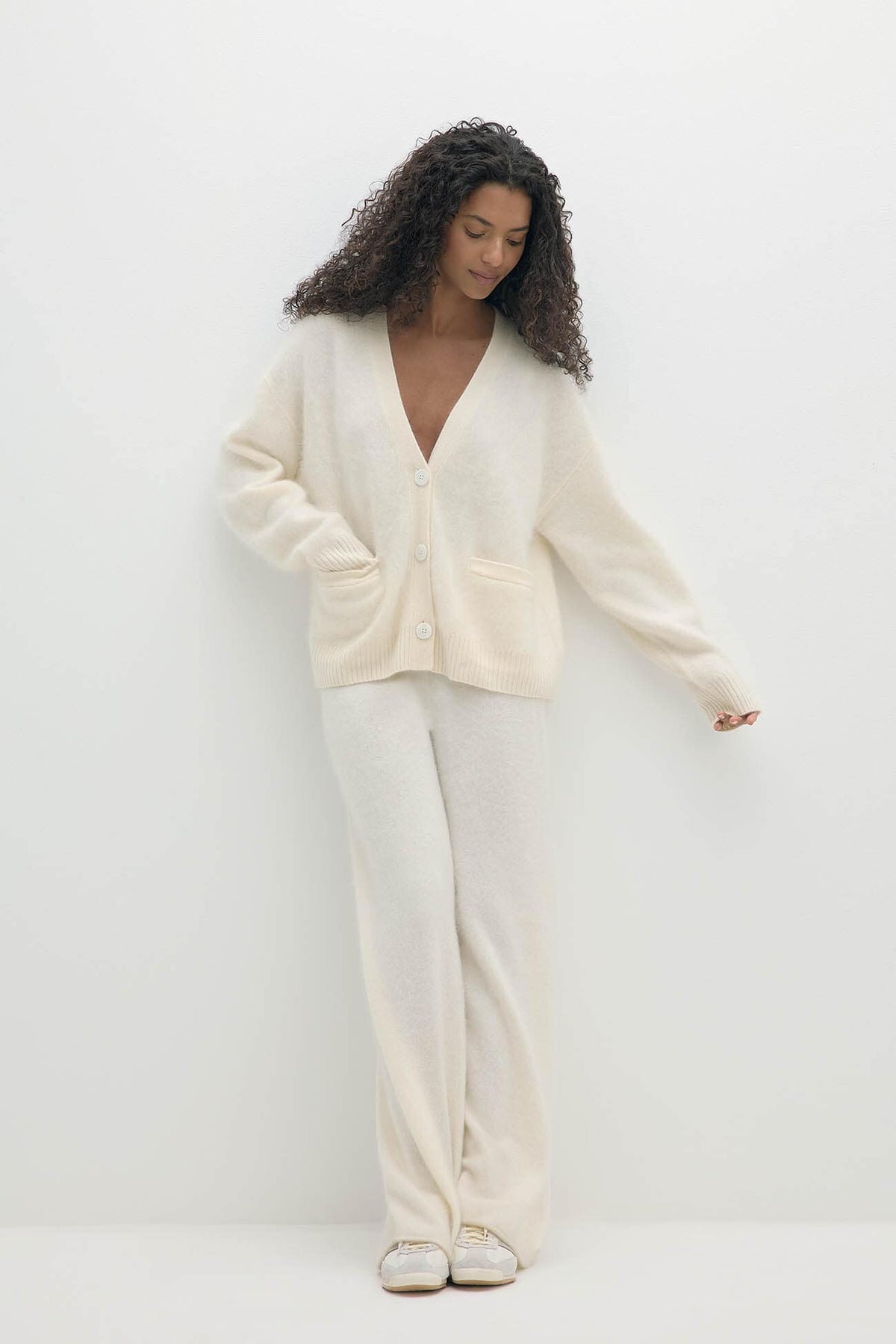 MICHAELA BRUSHED CASHMERE CARDIGAN
