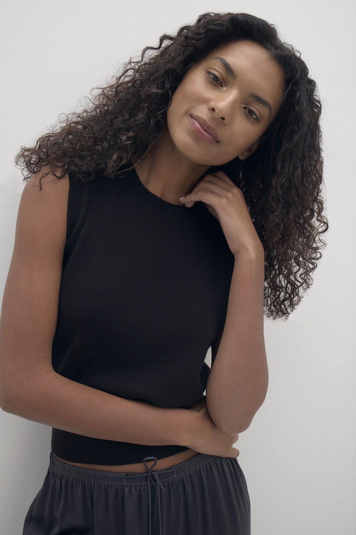 SYLVIE CASHMERE SWEATER VEST