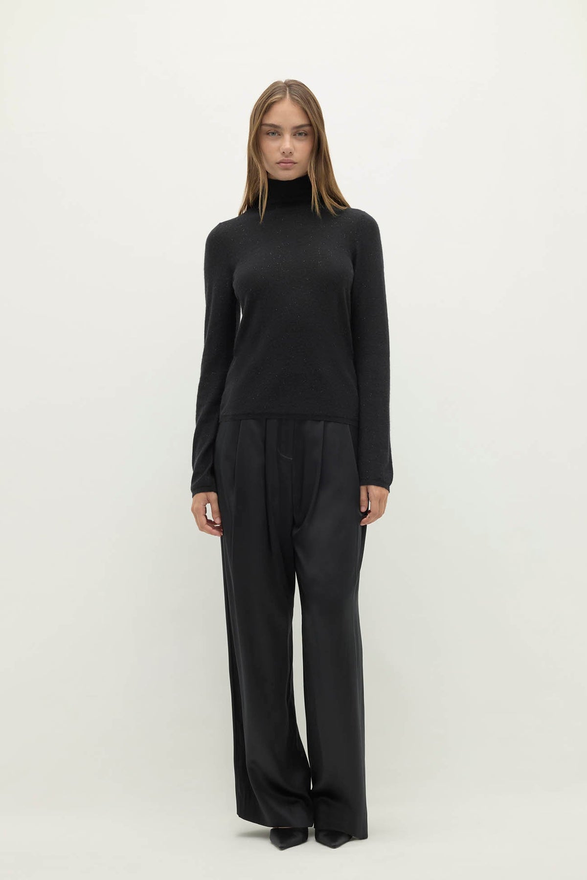 LIVIA SEQUIN TURTLENECK