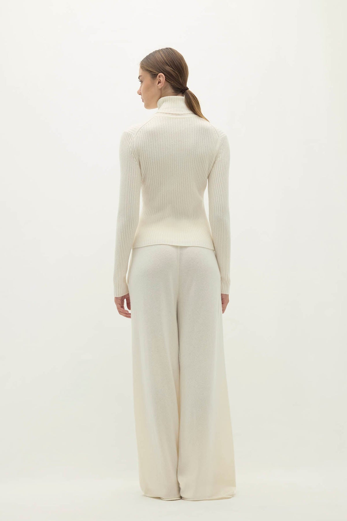 HELLY RIBBED TURTLENECK