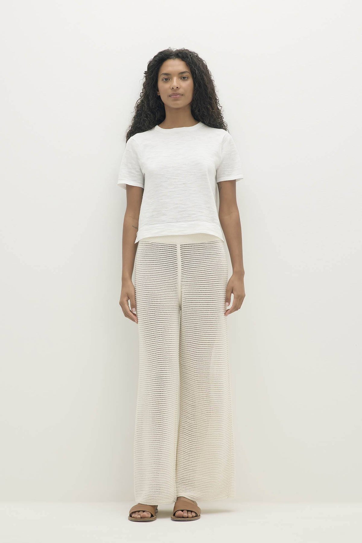 NELLA ORGANIC COTTON CREWNECK TEE