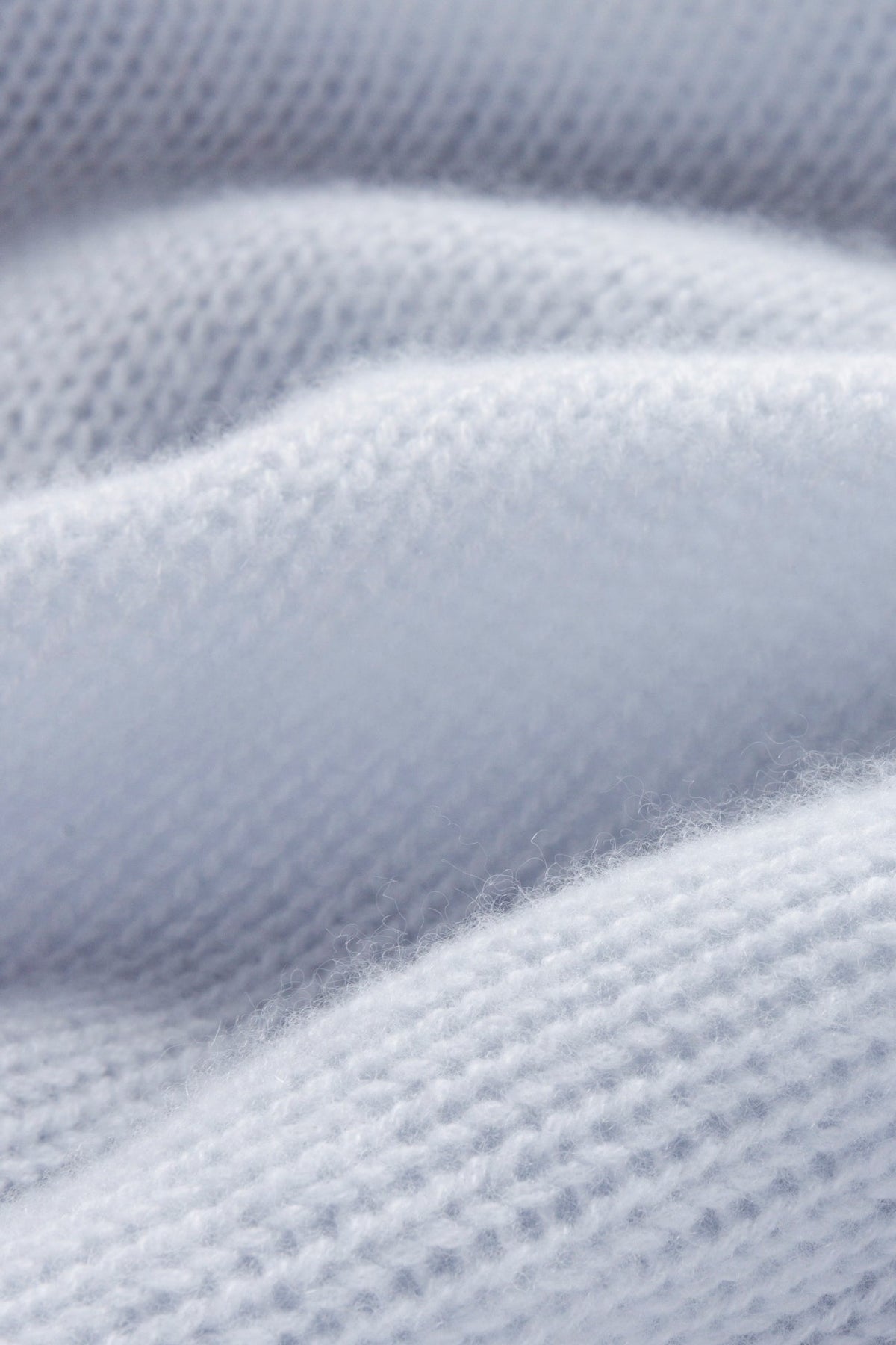 FARAH CASHMERE V-NECK